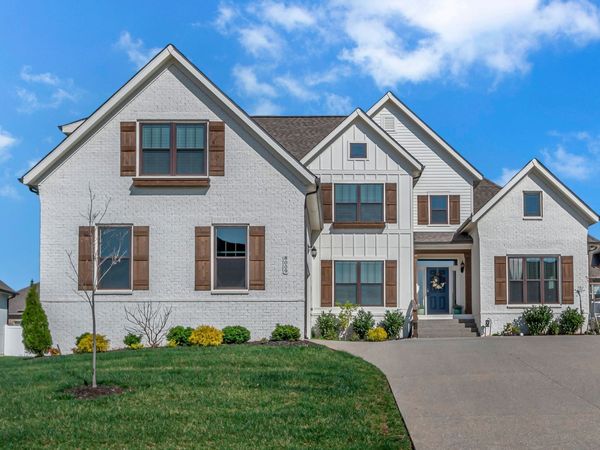 8009 Brightwater Way, Spring Hill, TN 37174