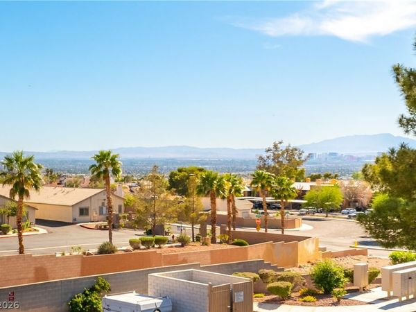 2110 Los Feliz Street, Unit 2014, Las Vegas, NV 89156