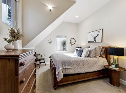 375 Islet Avenue, Kings Beach, CA 96143 Photo