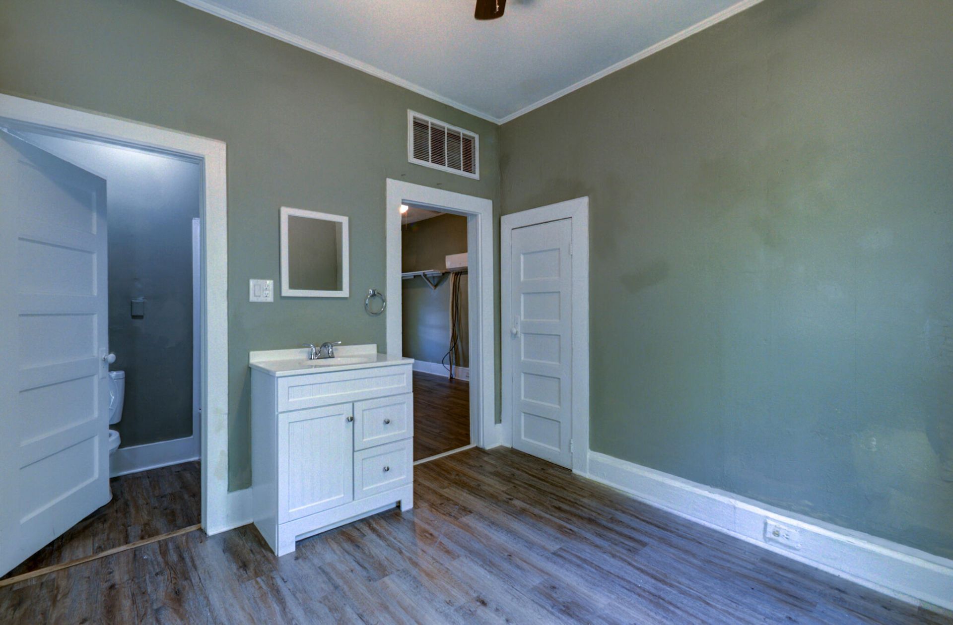 3426 Navajo Street Photo 7