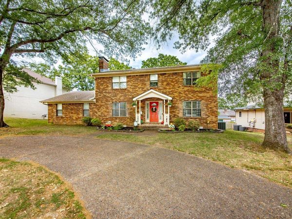 5604 N Hills Boulevard , North Little Rock, AR 72116