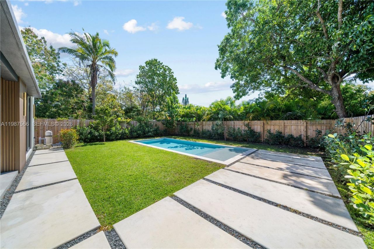 412 NW 47th St , Miami, FL 33127 Photo
