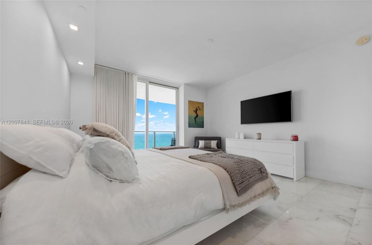 3951 S Ocean Dr , Unit 1202, Hollywood, FL 33019 Photo