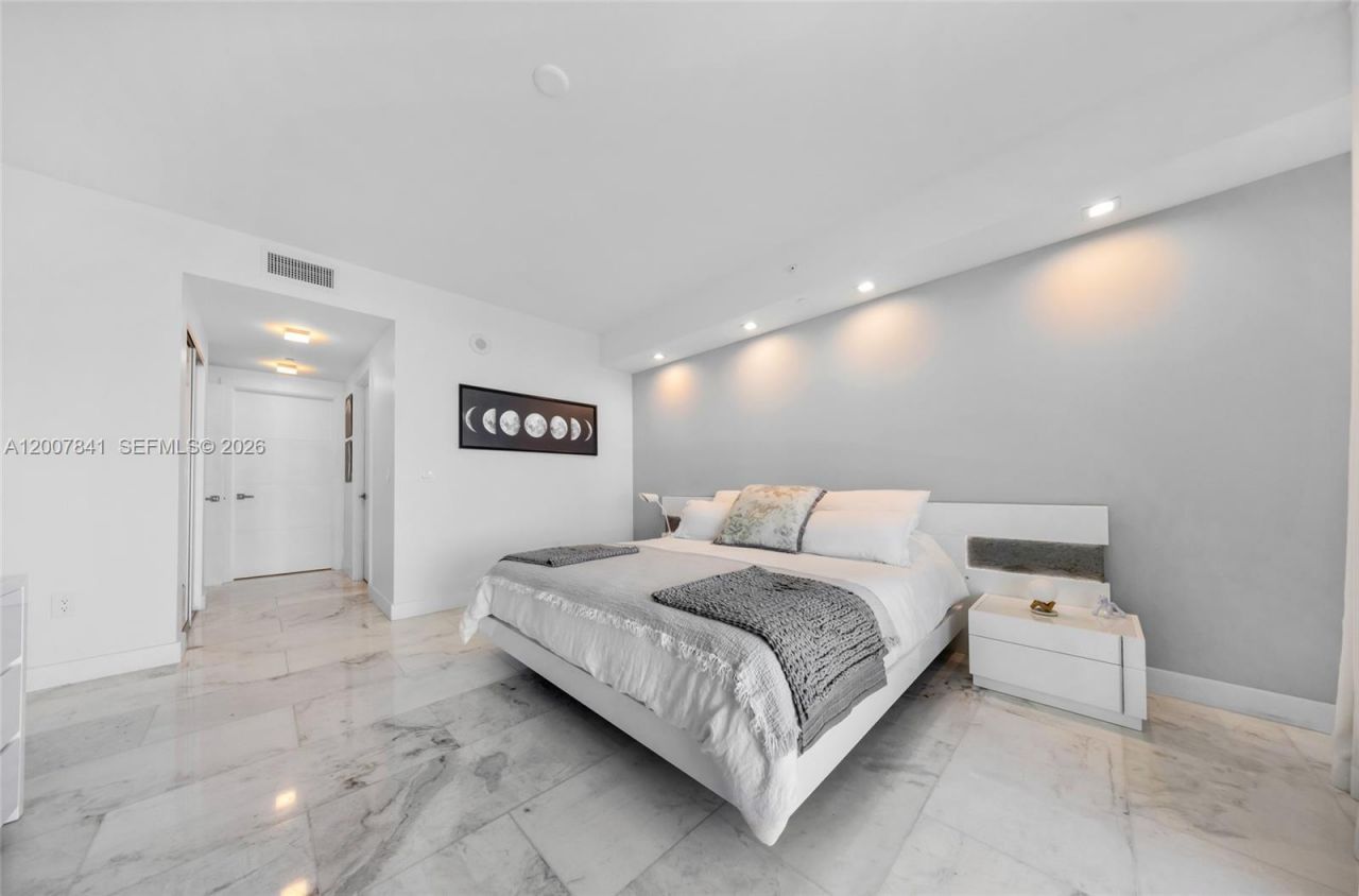 3951 S Ocean Dr , Unit 1202, Hollywood, FL 33019 Photo