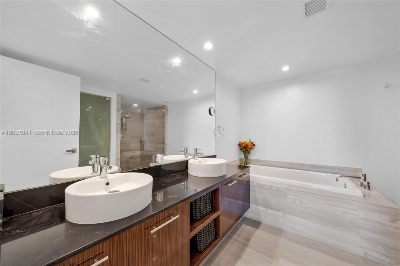 3951 S Ocean Dr , Unit 1202, Hollywood, FL 33019 Photo