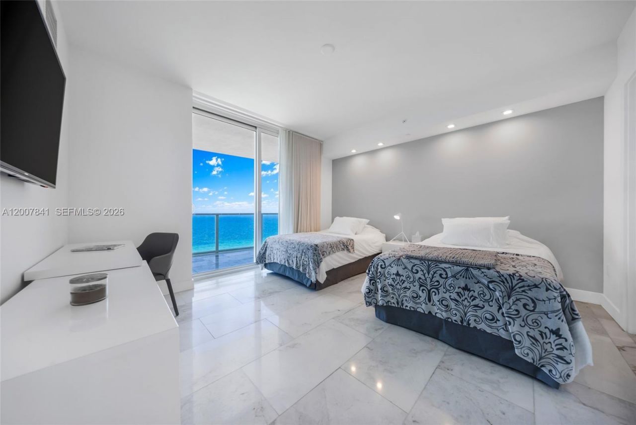 3951 S Ocean Dr , Unit 1202, Hollywood, FL 33019 Photo