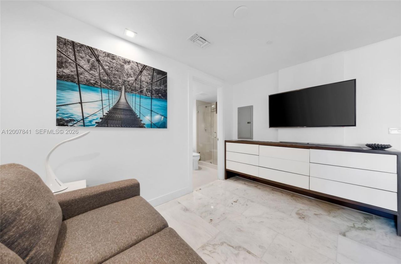 3951 S Ocean Dr , Unit 1202, Hollywood, FL 33019 Photo