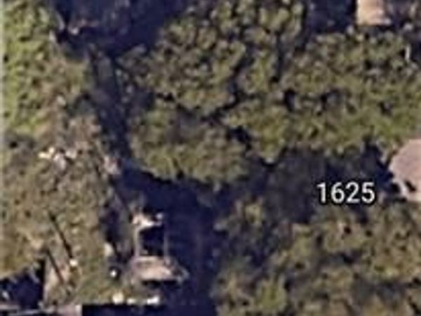 1625 E Crosby Road , Carrollton, TX 75006