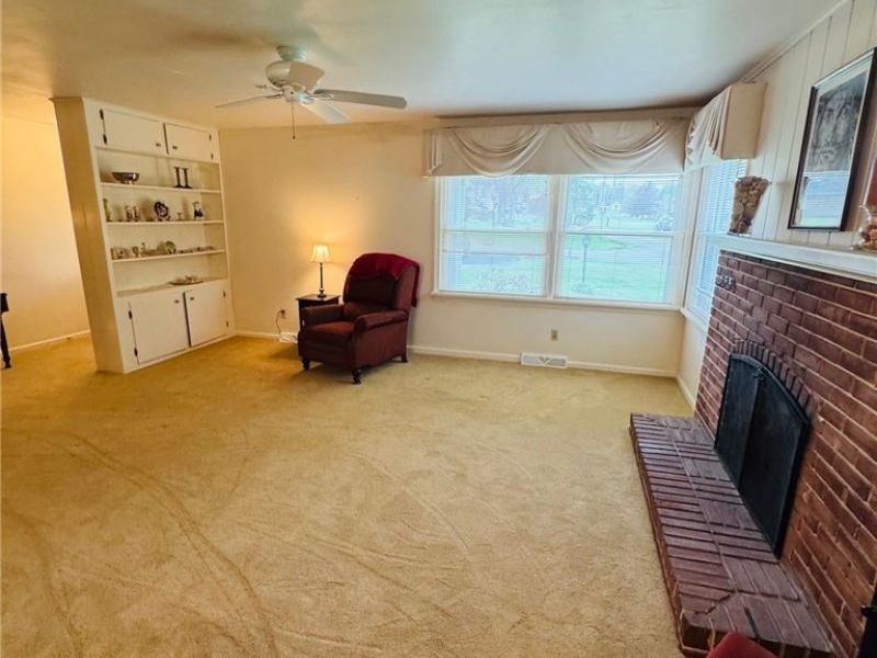 7662 Elmland Avenue, Poland, OH 44514 Photo 4