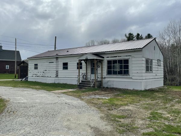 1120 Lewiston Road, New Gloucester, ME 04260