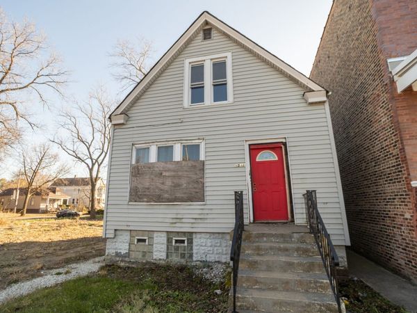 1541 W Marquette Road , Chicago, IL 60636