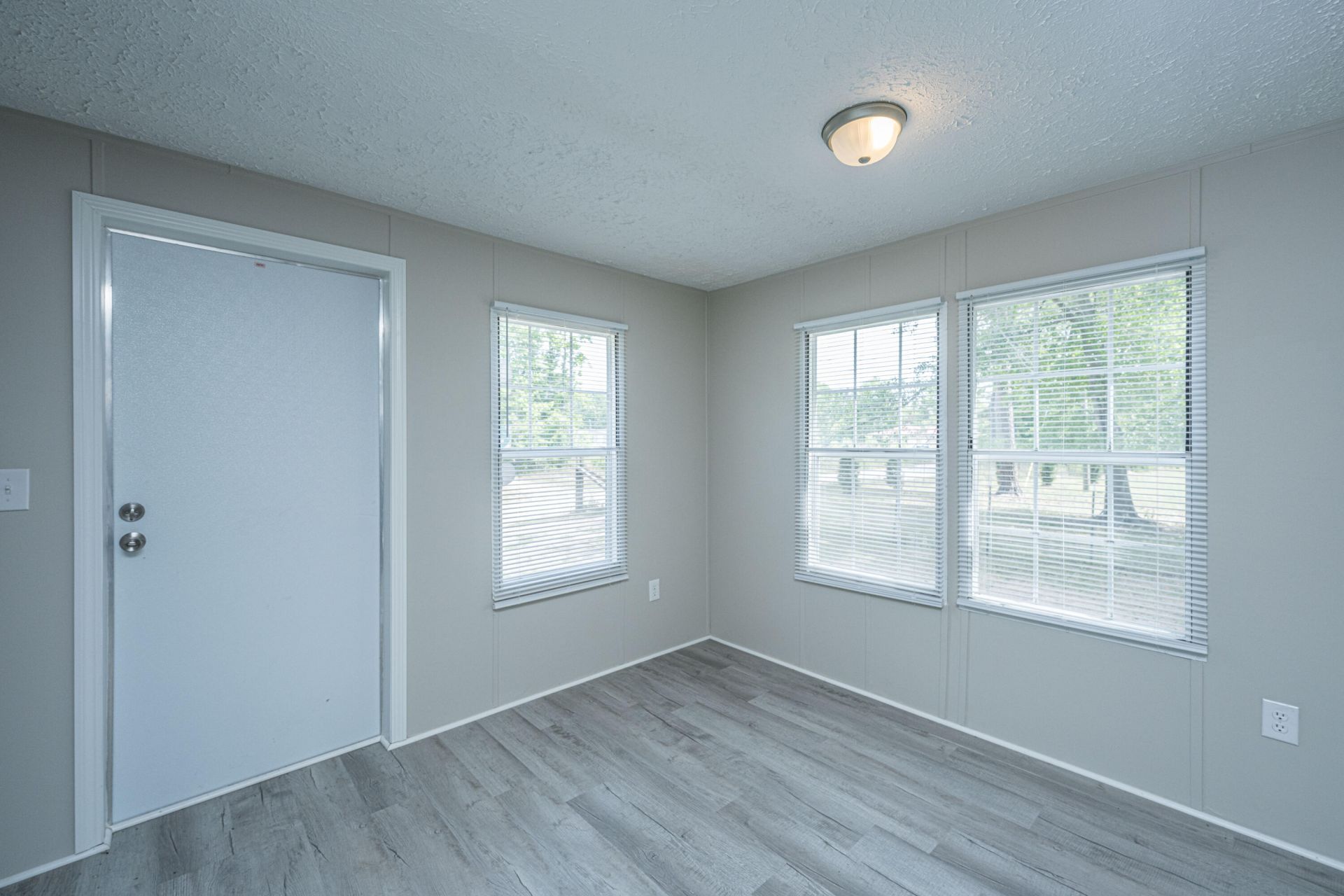 210 Grass Road Photo 14