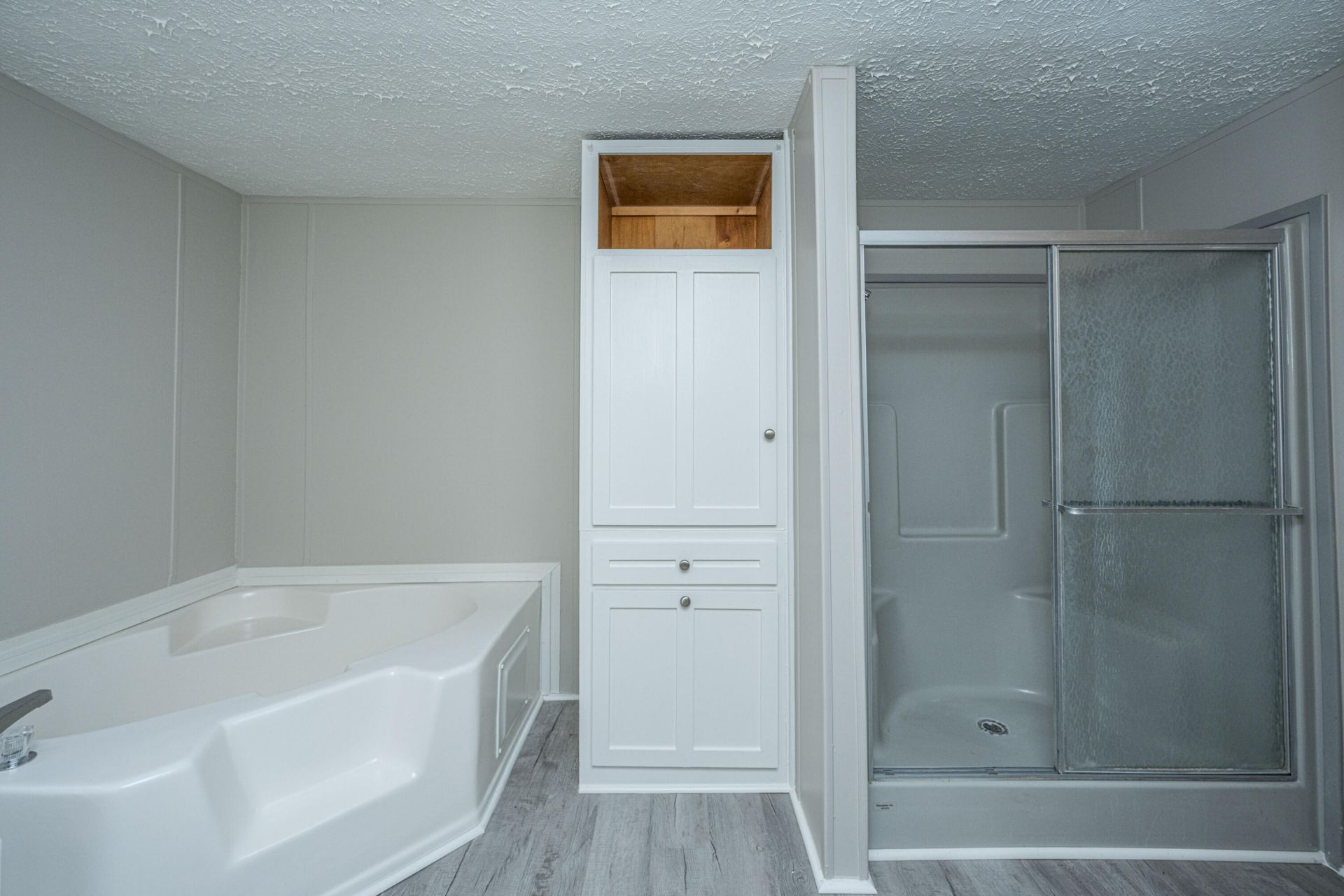 210 Grass Road Photo 19