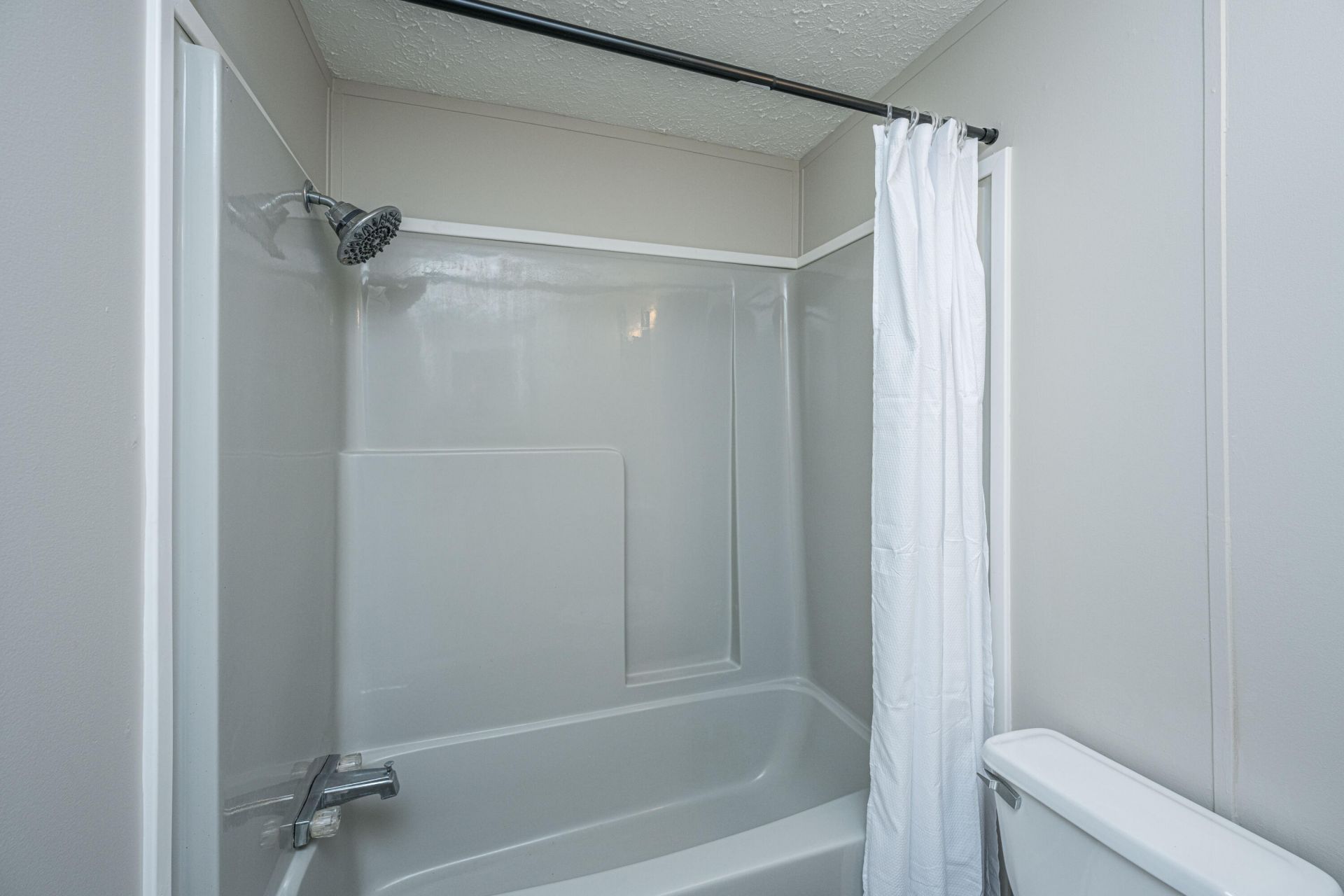 210 Grass Road Photo 29