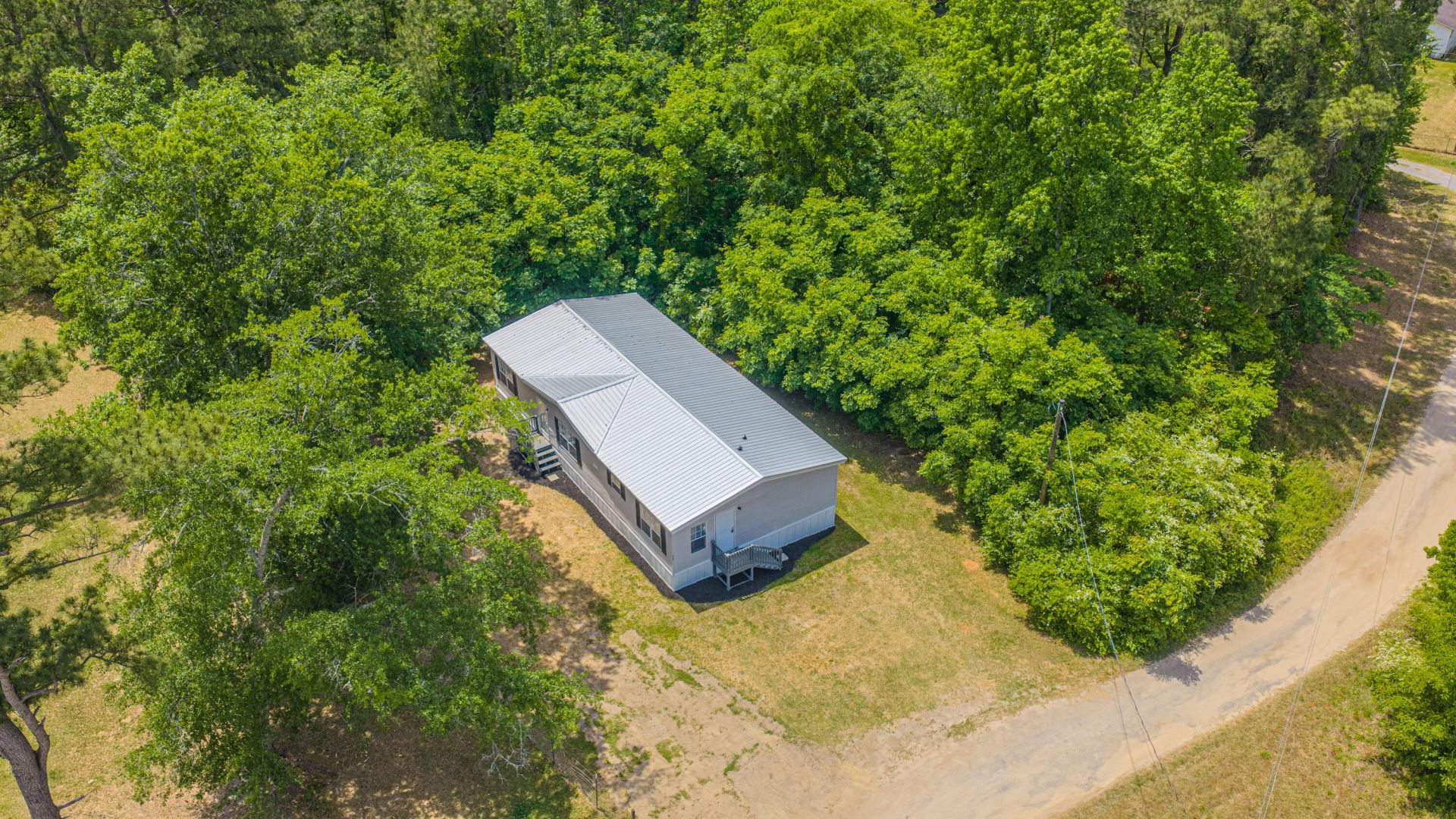 210 Grass Road Photo 39