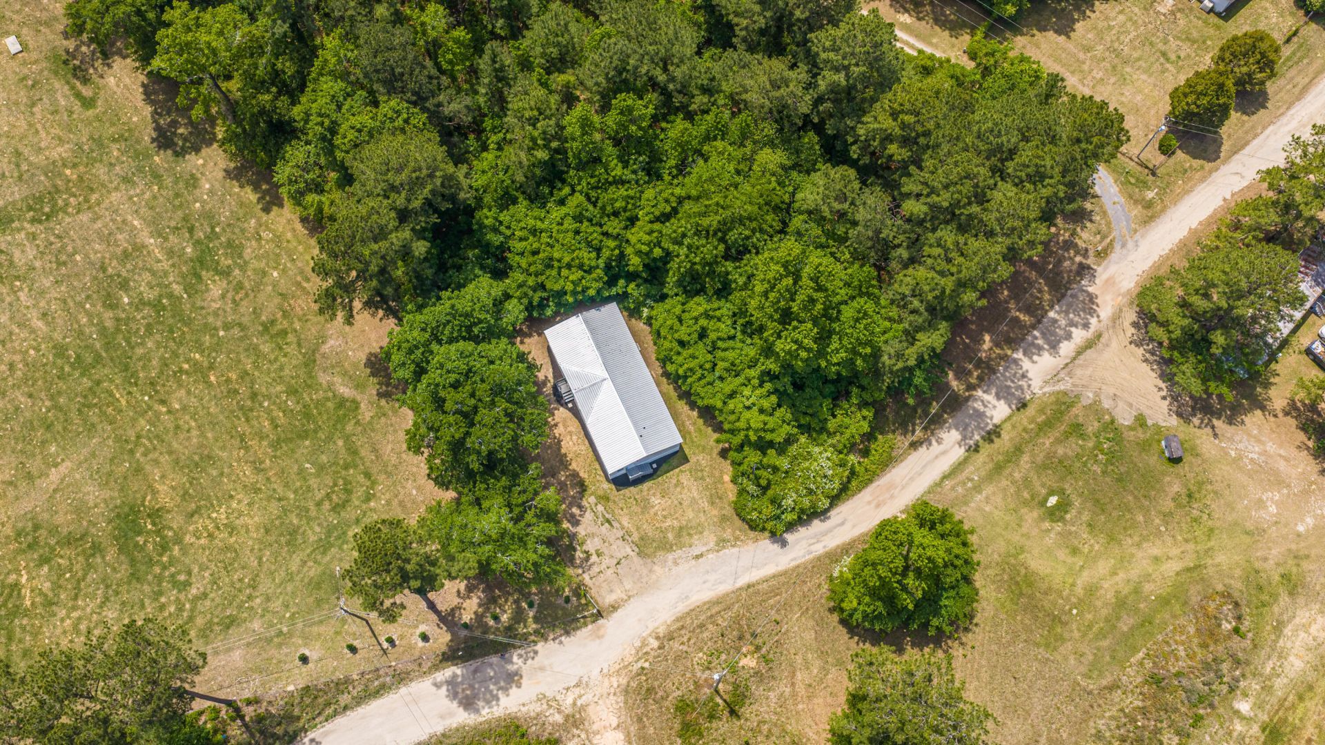 210 Grass Road Photo 46