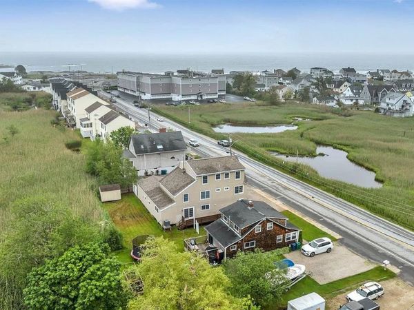 518 High Street, Unit A, Hampton, NH 03874