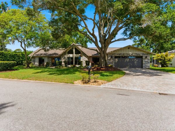 535 MANDALAY Road, Orlando, FL 32807