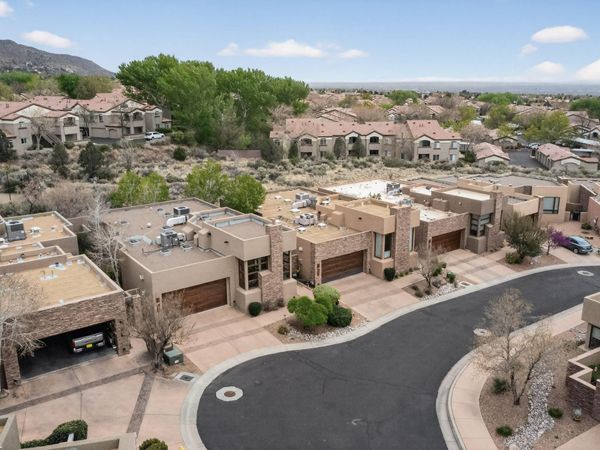 6232 Ghost Flower Trail NE, Albuquerque, NM 87111
