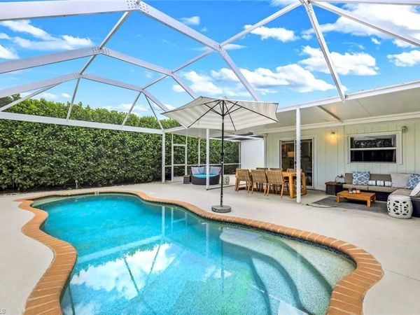 779 98th AVE N, NAPLES, FL 34108