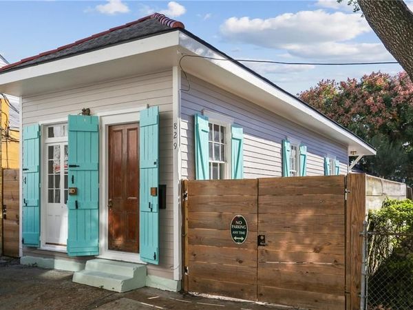 829 MONTEGUT Street, New Orleans, LA 70117
