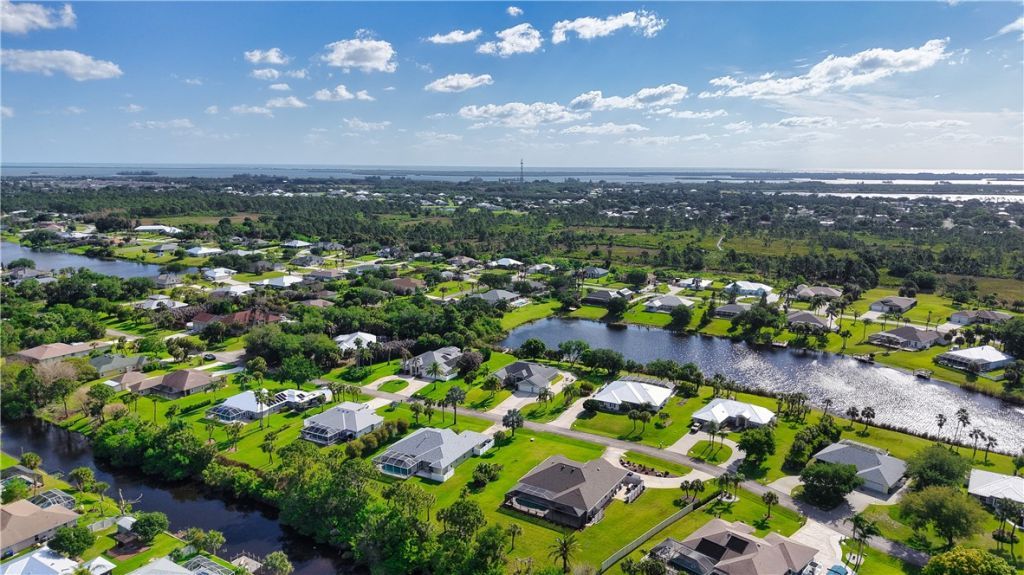 761 Holden Avenue, Sebastian, FL 32958 Photo