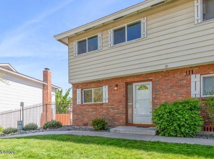 542 Smithridge Park, Reno, NV 89502 Photo