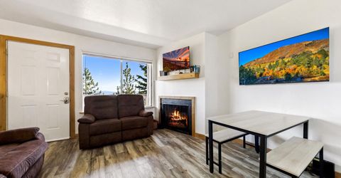 261 Quaking Aspen Lane, Unit D, Stateline, NV 89449 Photo