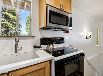 261 Quaking Aspen Lane, Unit D, Stateline, NV 89449 Photo