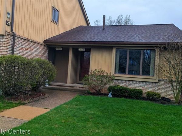 41682 Bedford Drive, CANTON, MI 48187