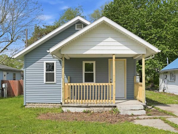 6904 Elzey Street, Fort Wayne, IN 46809