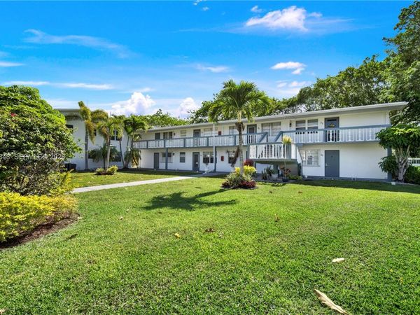 28 Islewood B , Unit 28, Deerfield Beach, FL 33442