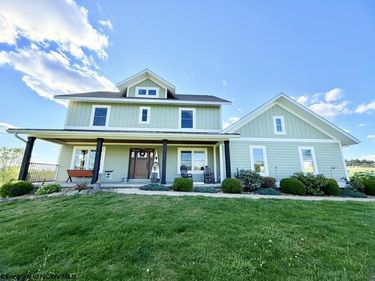 2393 Stony Run Road, Independence, WV 26374
