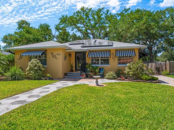 225 GARDEN CIRCLE S, DUNEDIN, FL 34698