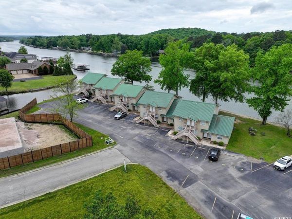 179 RIVER MILL Court, Unit D1, Hot Springs, AR 71913