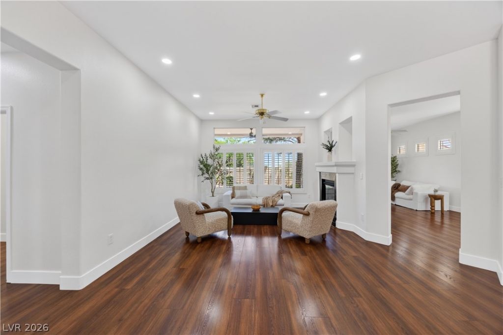 2116 Spring Water Drive, Las Vegas, NV 89134