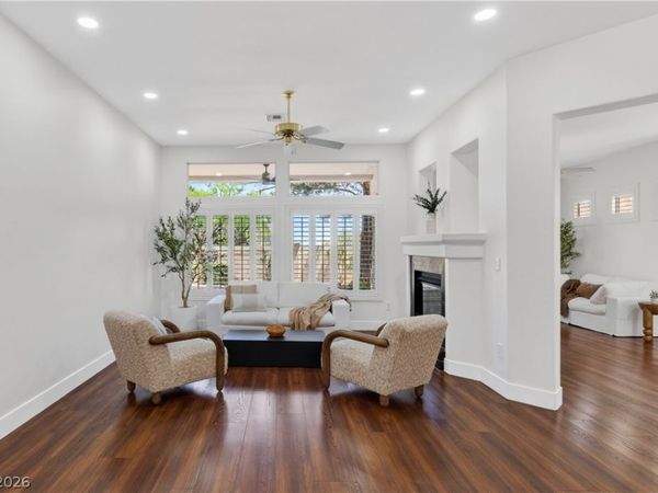 2116 Spring Water Drive, Las Vegas, NV 89134