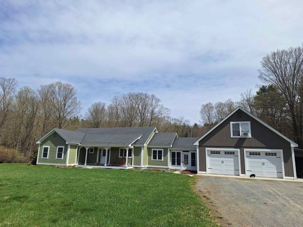 47 Lower Cemetery Road, Langdon, NH 03602