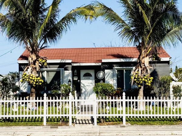 5320 Parker Avenue, West Palm Beach, FL 33405