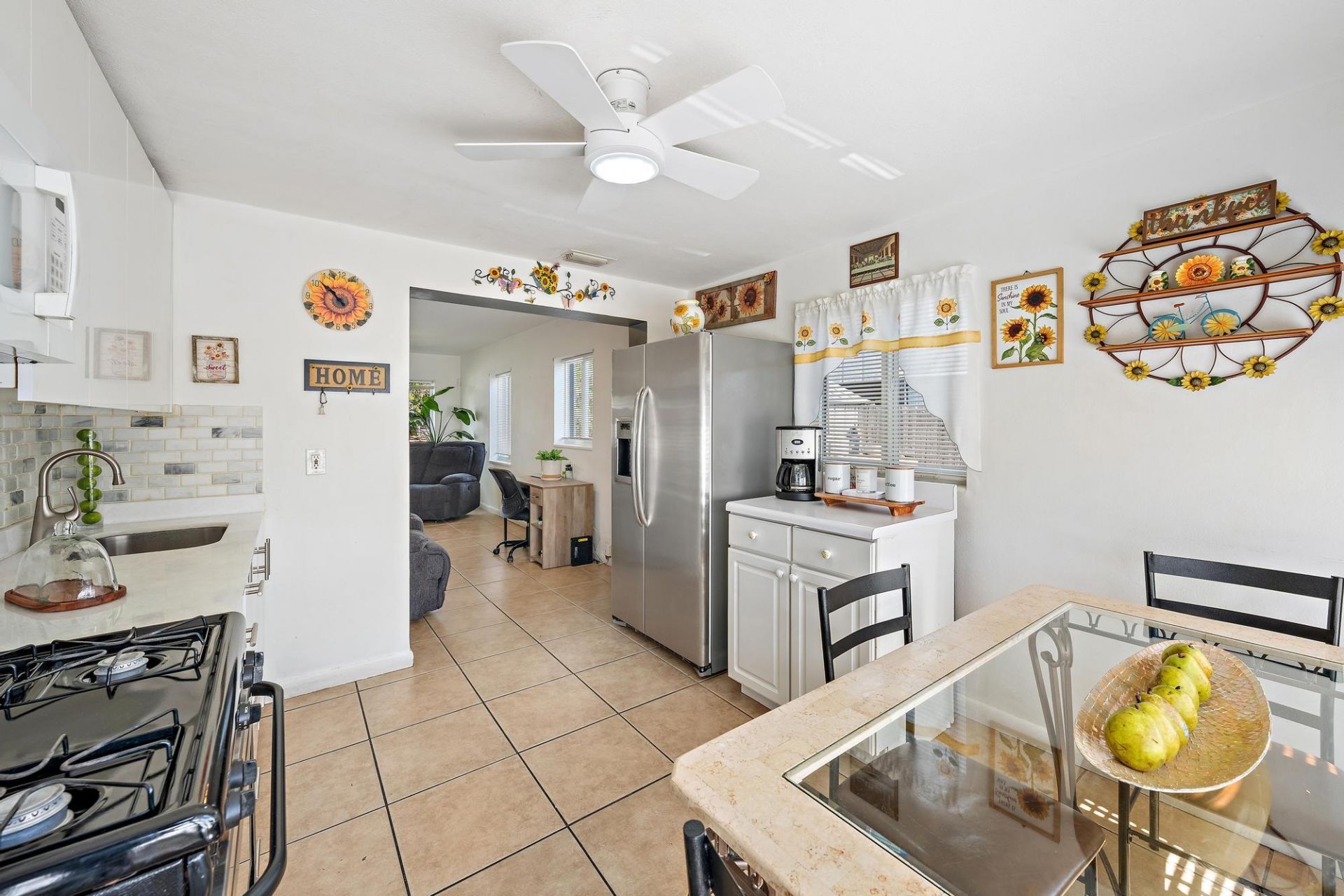 5320 Parker Avenue, West Palm Beach, FL 33405 Photo