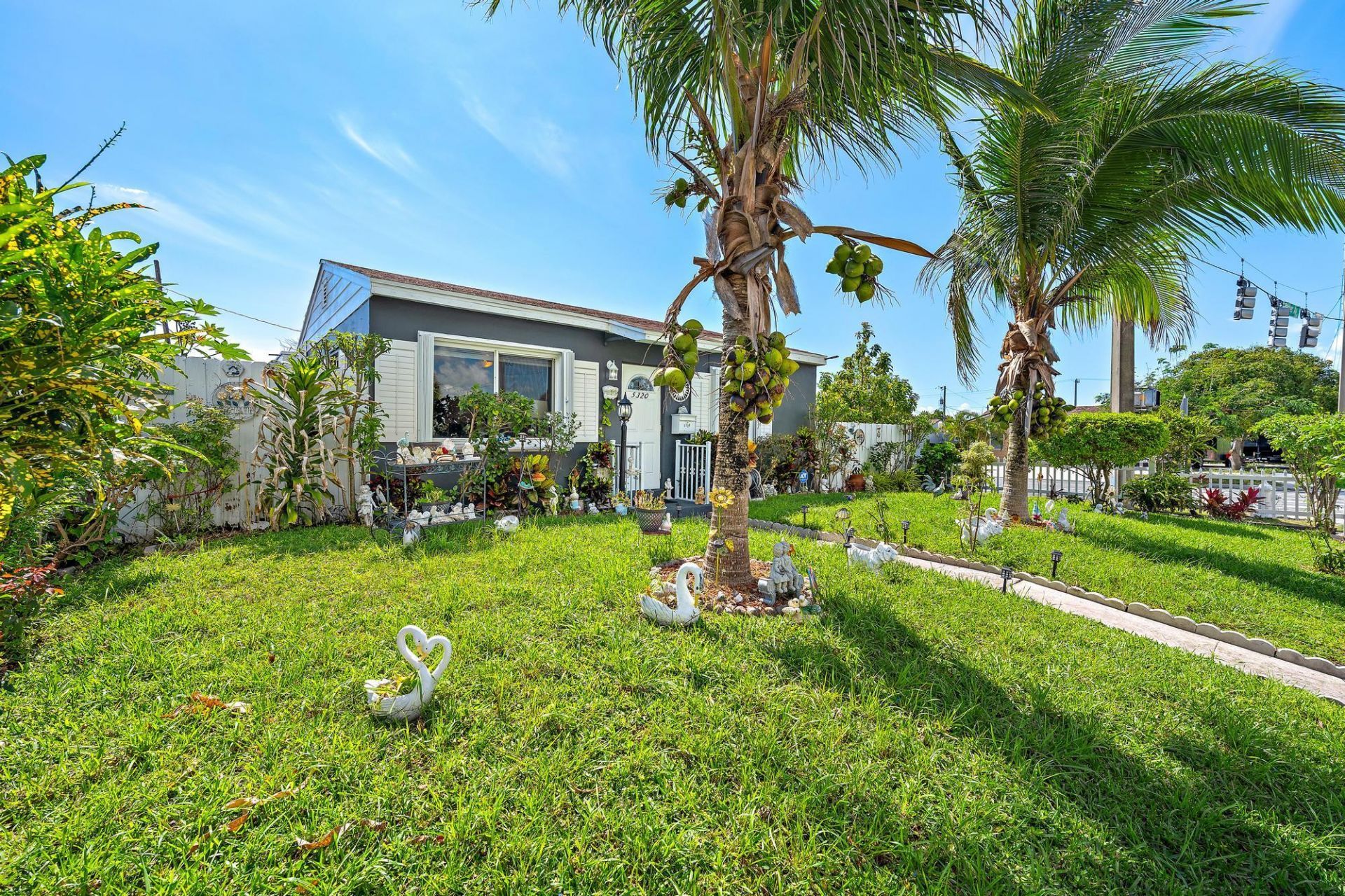 5320 Parker Avenue, West Palm Beach, FL 33405 Photo