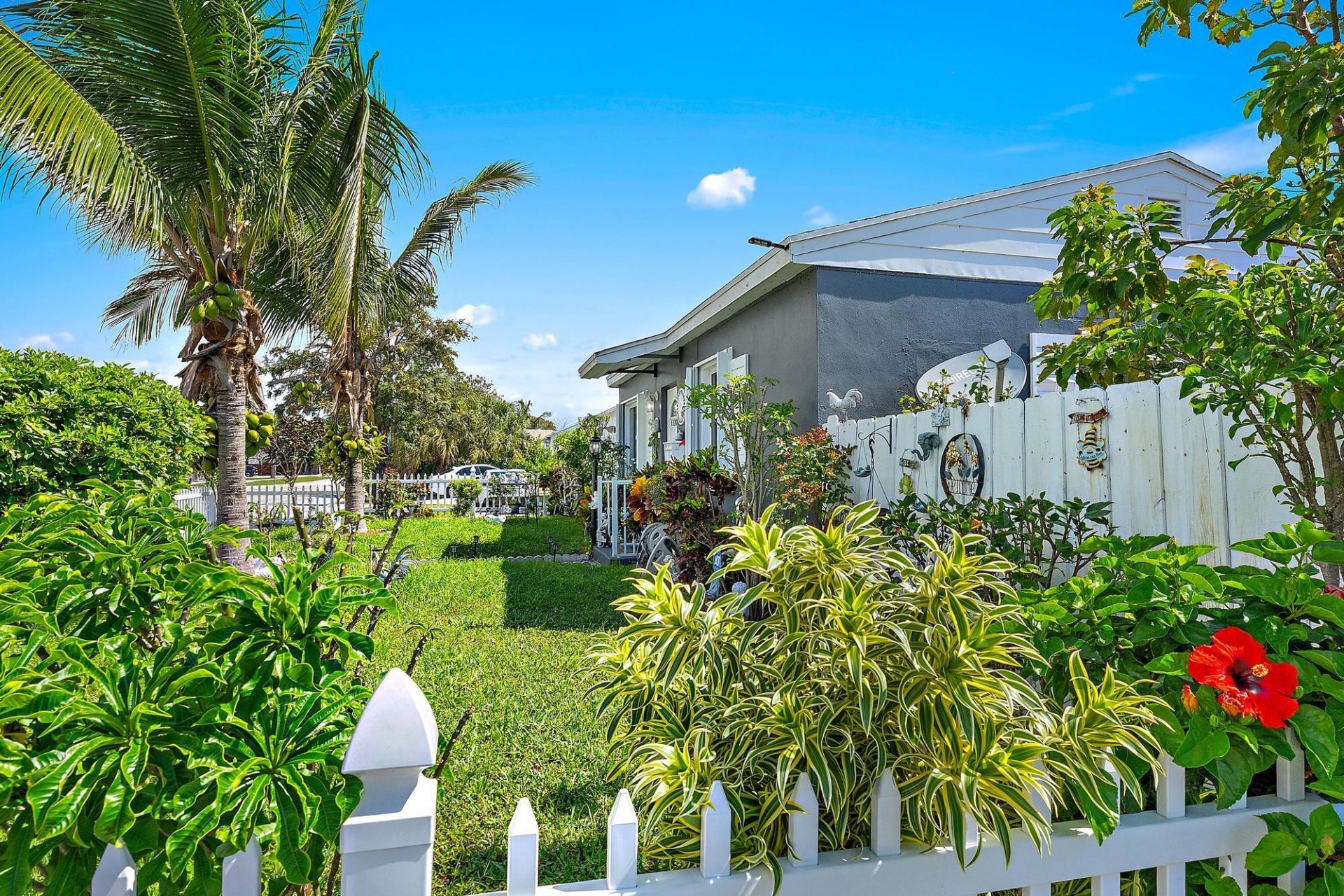 5320 Parker Avenue, West Palm Beach, FL 33405 Photo