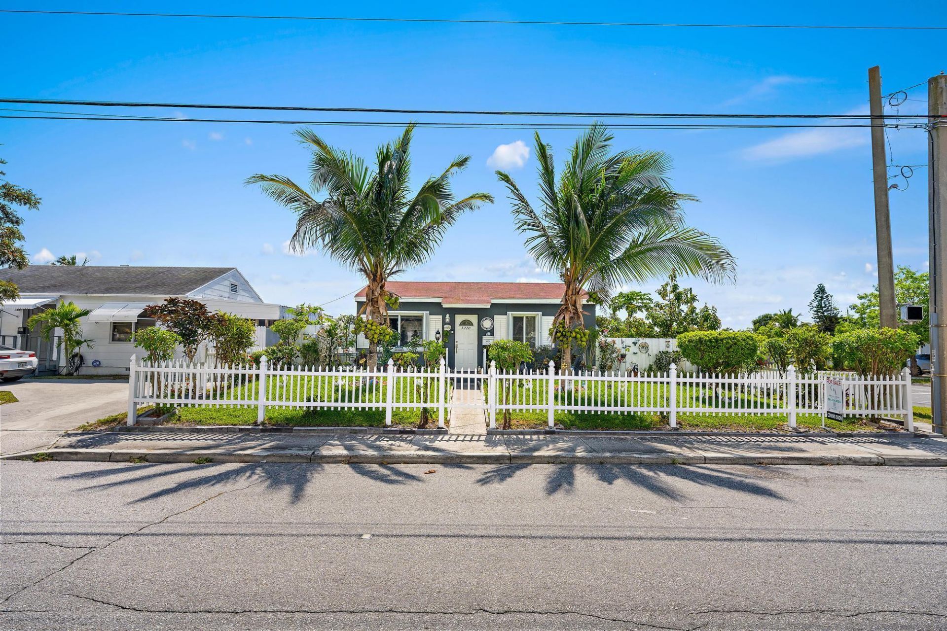 5320 Parker Avenue, West Palm Beach, FL 33405 Photo
