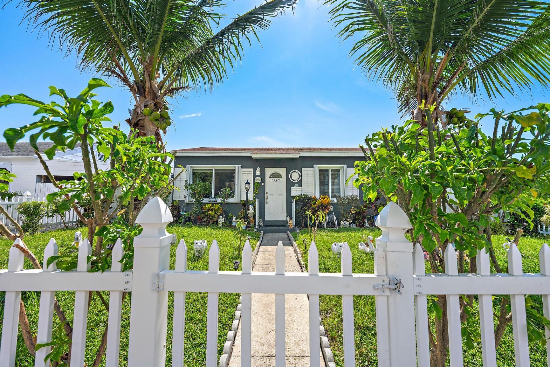 5320 Parker Avenue, West Palm Beach, FL 33405 Photo