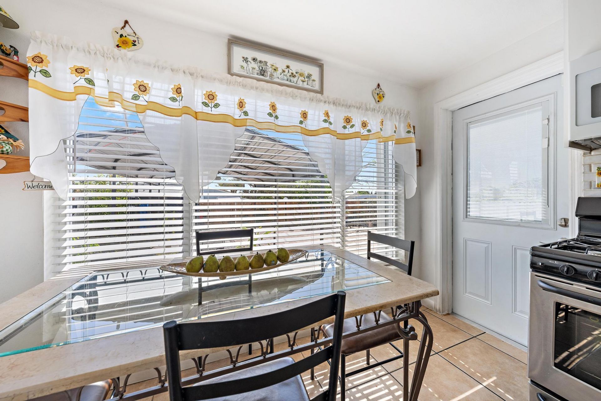 5320 Parker Avenue, West Palm Beach, FL 33405 Photo