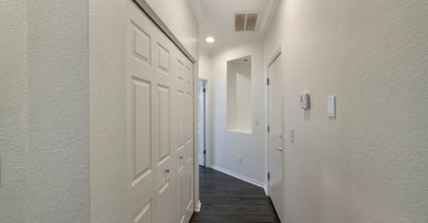 3027 Carousel Cir, Stockton, CA 95219 Photo