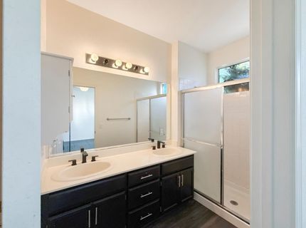 3027 Carousel Cir, Stockton, CA 95219 Photo