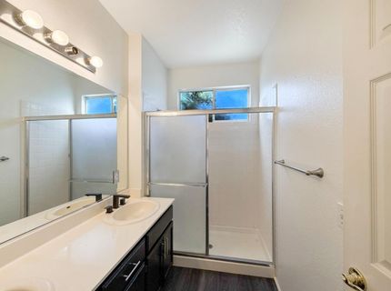 3027 Carousel Cir, Stockton, CA 95219 Photo