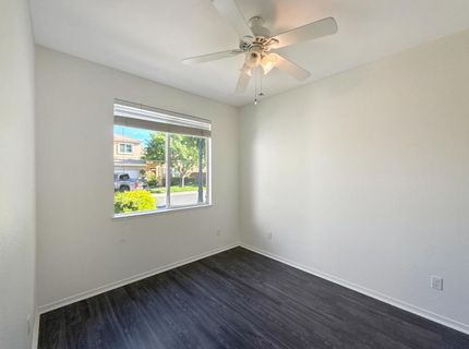 3027 Carousel Cir, Stockton, CA 95219 Photo