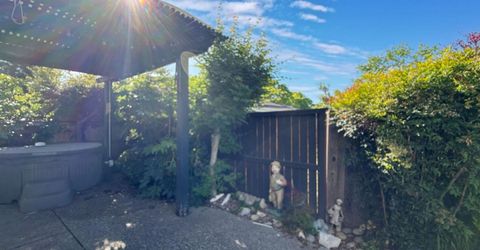 3027 Carousel Cir, Stockton, CA 95219 Photo